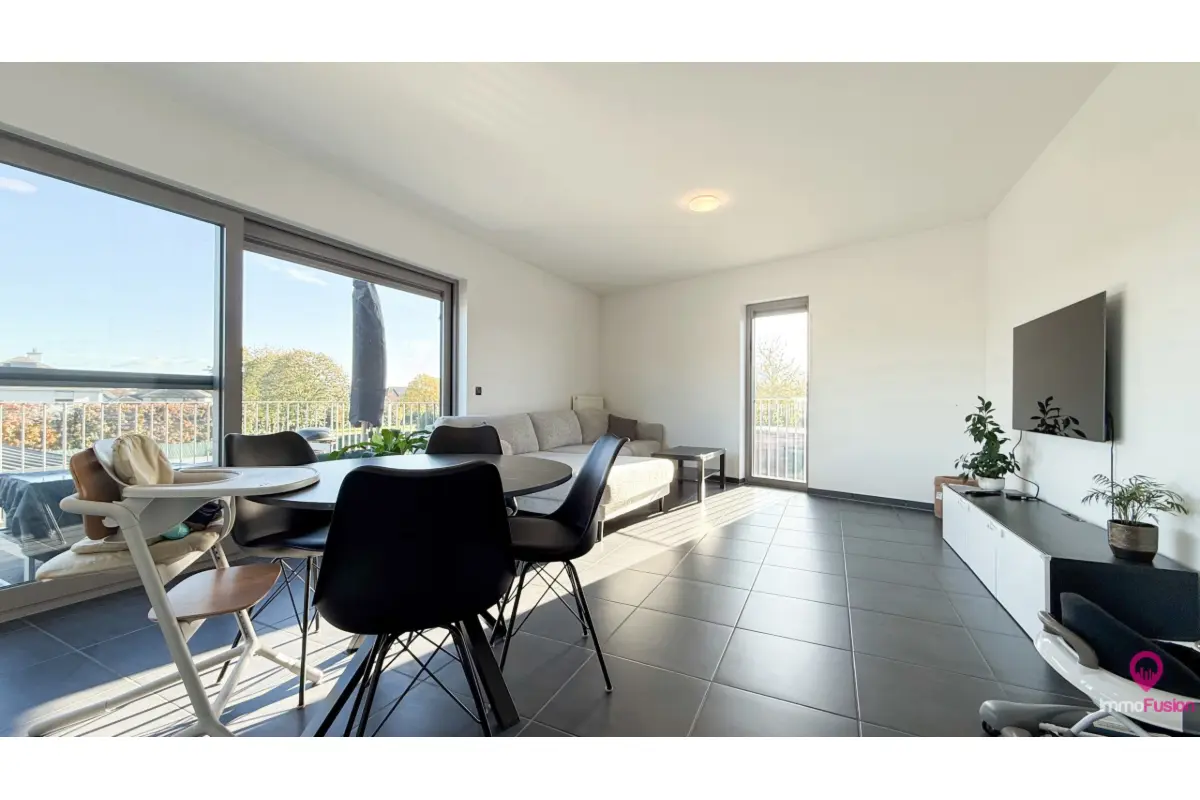 Appartement te  koop in Heusden-Zolder 3550 285000.00€ 3 slaapkamers 94.00m² - Zoekertje 629863