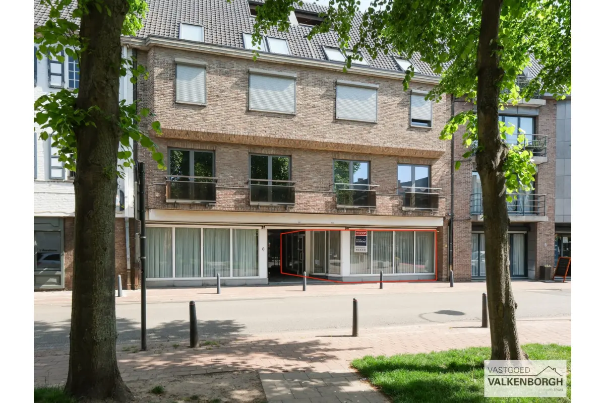 Handelszaak te  koop in Diepenbeek 3590 110000.00€ 1 slaapkamers 87.00m² - Zoekertje 630759