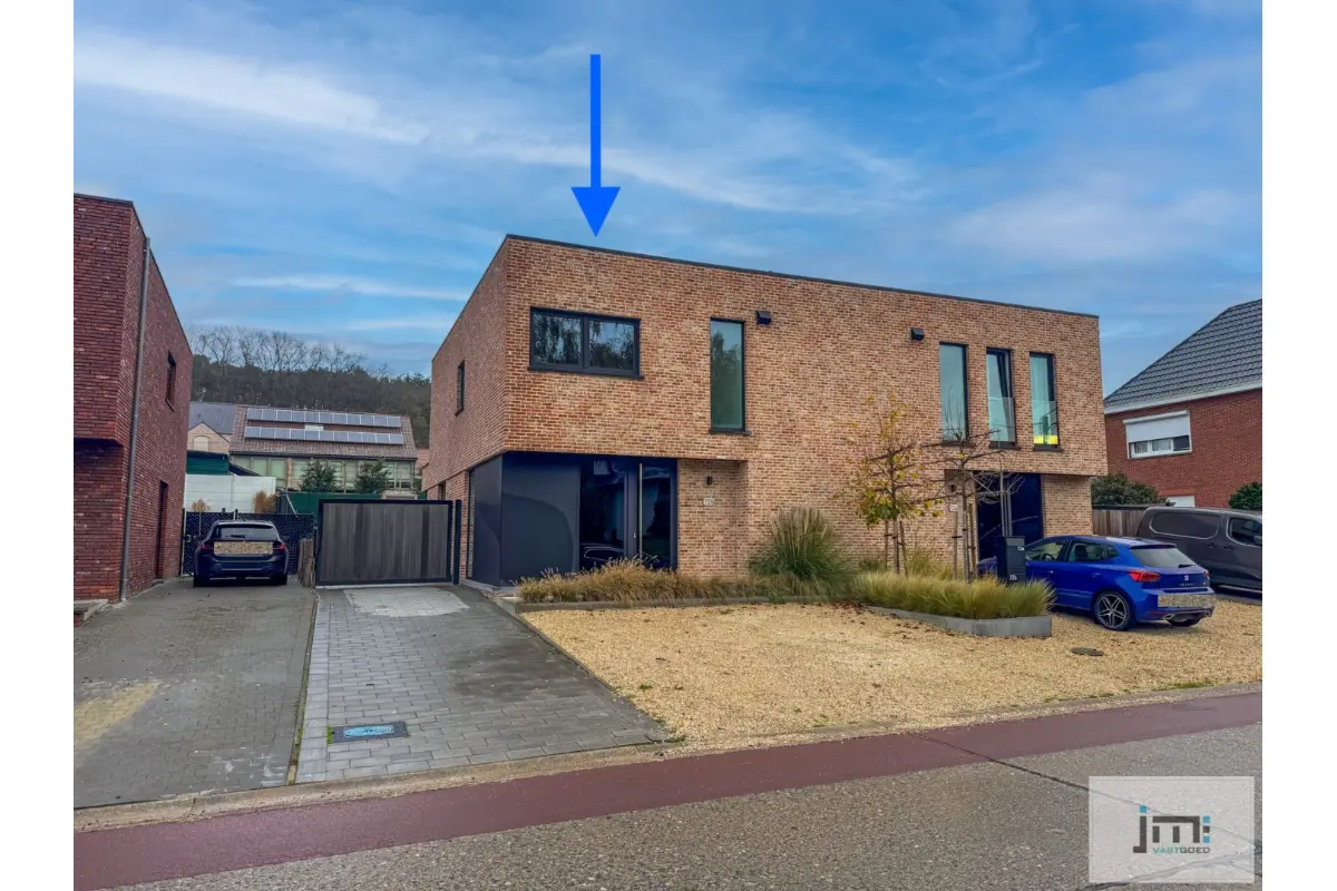 Huis te  koop in Beringen 3580 469000.00€ 3 slaapkamers 166.00m² - Zoekertje 632789