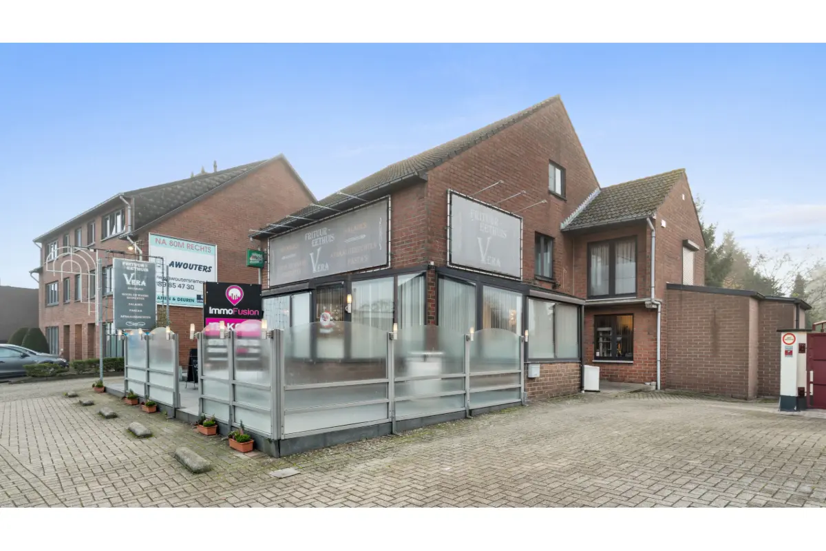 Handelszaak te  koop in Opglabbeek 3660 525000.00€  slaapkamers 523.00m² - Zoekertje 634232