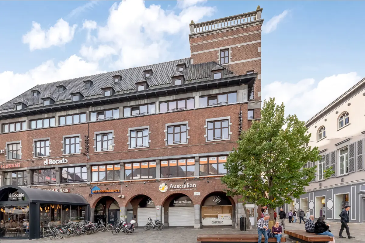 Handelszaak te  koop in Hasselt 3500 589000.00€  slaapkamers 130.00m² - Zoekertje 634144