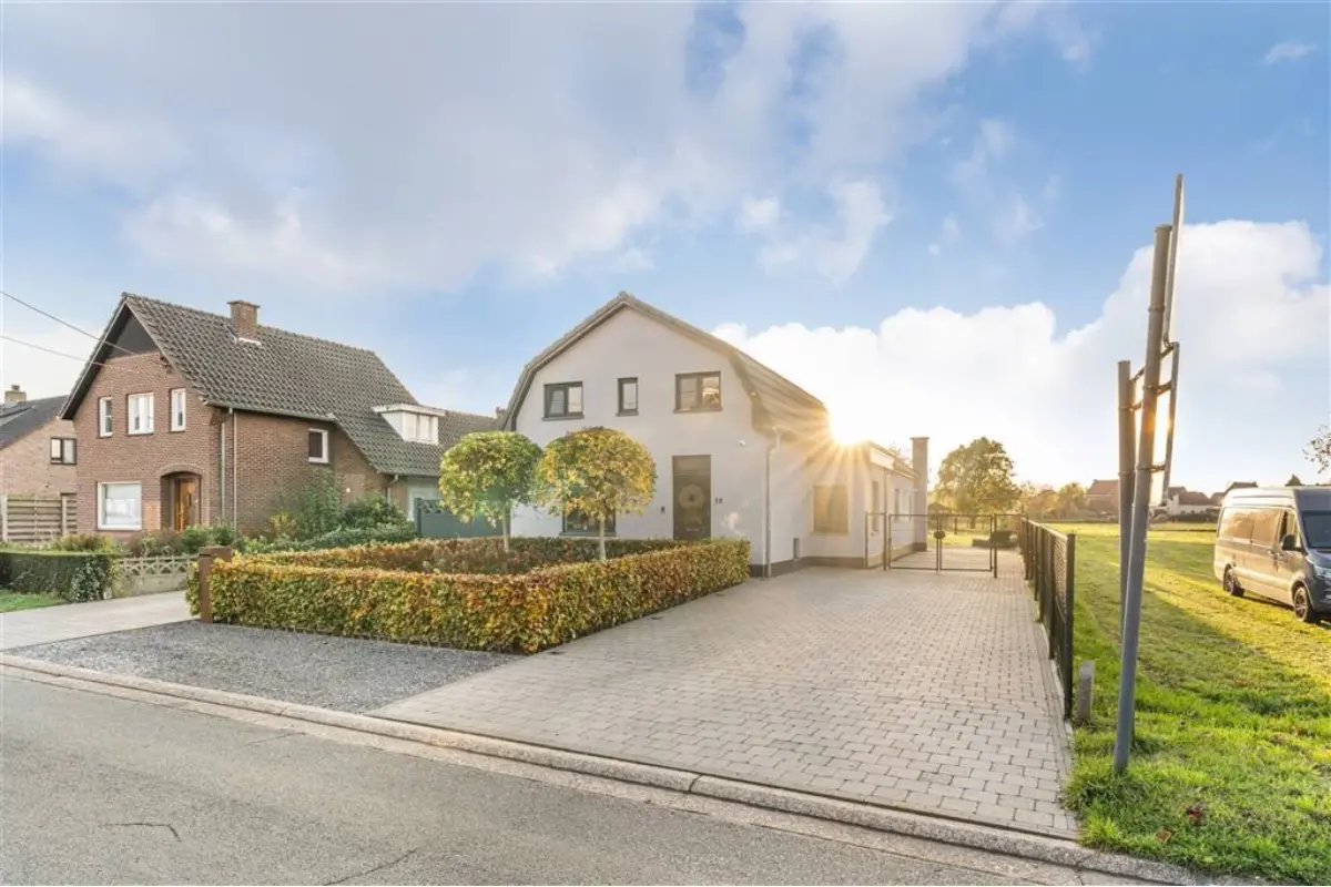 Huis te  koop in Hamont-Achel 3930 475000.00€ 3 slaapkamers 150.00m² - Zoekertje 636346