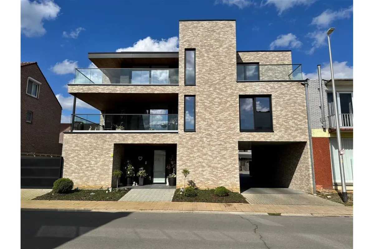 Appartement te  huur in Beringen 3580 1300.00€ 2 slaapkamers 127.00m² - Zoekertje 636450