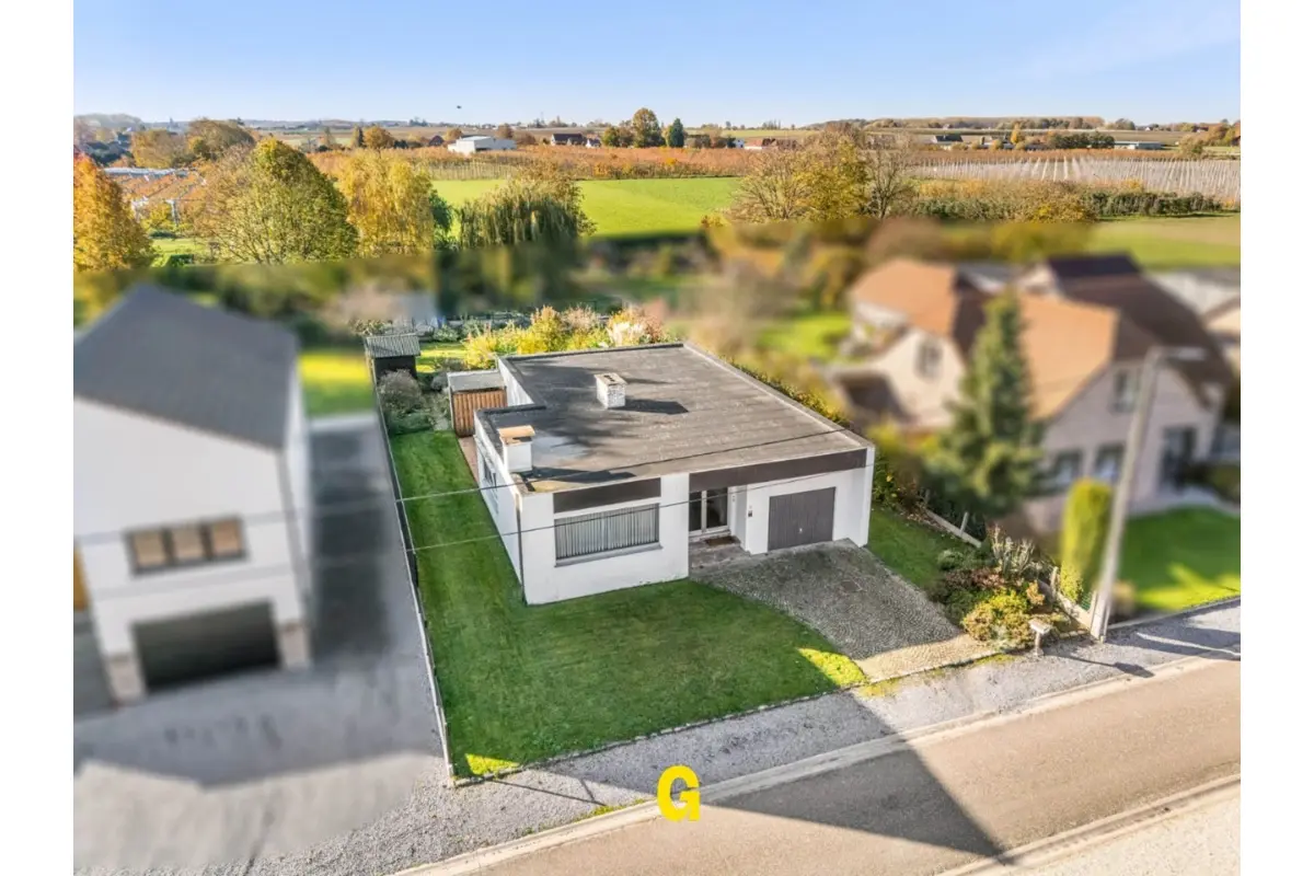 Bungalow te  koop in Alken 3570 295000.00€ 3 slaapkamers 168.00m² - Zoekertje 636659