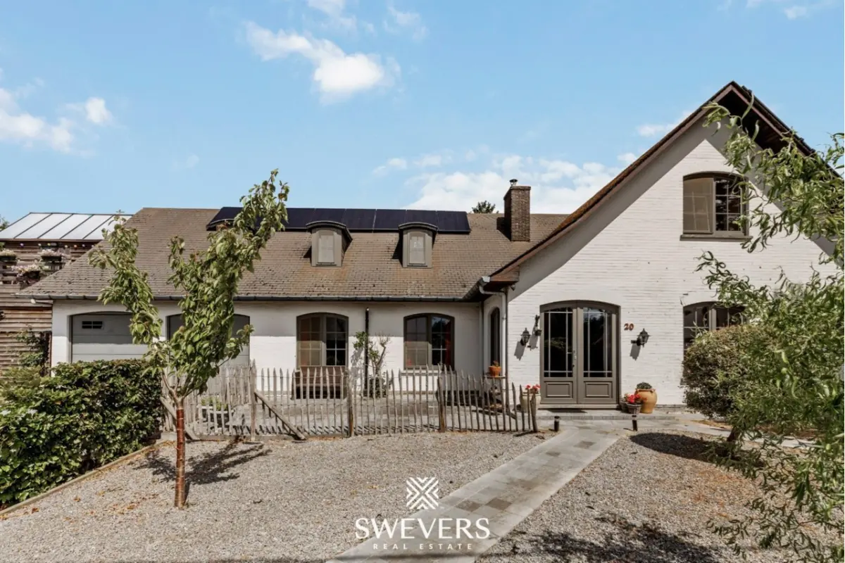 Huis te  koop in Heusden-Zolder 3550 549000.00€ 5 slaapkamers 370.00m² - Zoekertje 637207