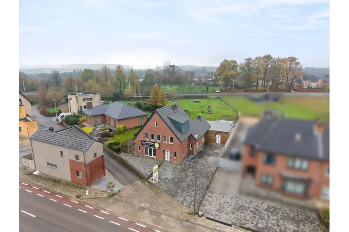 Huis te  koop in Bommershoven 3840 399000.00€ 4 slaapkamers 265.00m² - Zoekertje 637862