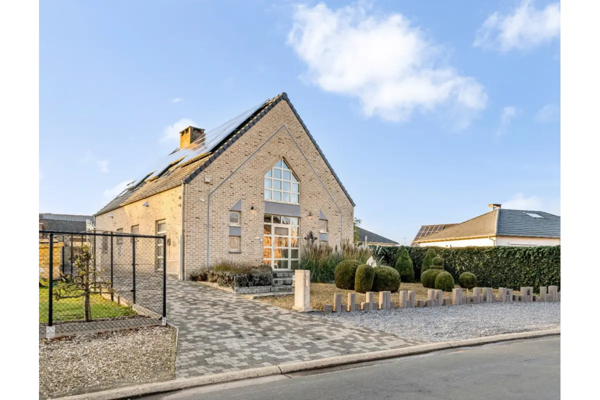 Huis te  koop in Opglabbeek 3660 549000.00€ 4 slaapkamers 255.00m² - Zoekertje 638637