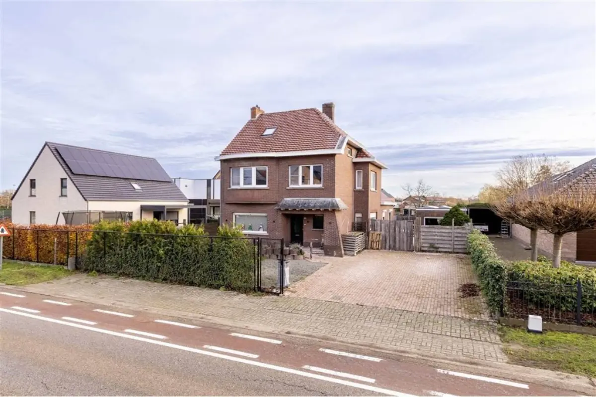 Huis te  koop in Tessenderlo 3980 399000.00€ 4 slaapkamers 231.00m² - Zoekertje 639837