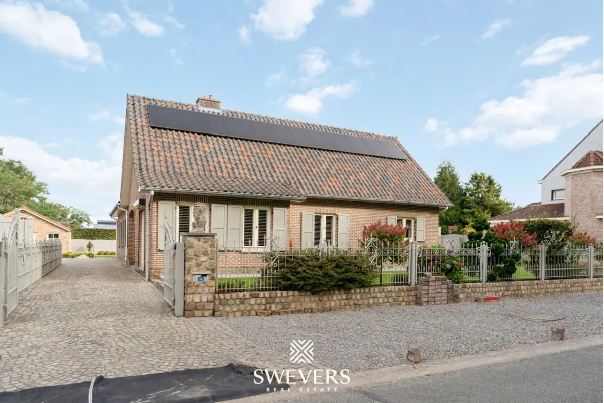 Huis te  koop in Leopoldsburg 3970 475000.00€ 3 slaapkamers 221.00m² - Zoekertje 643984