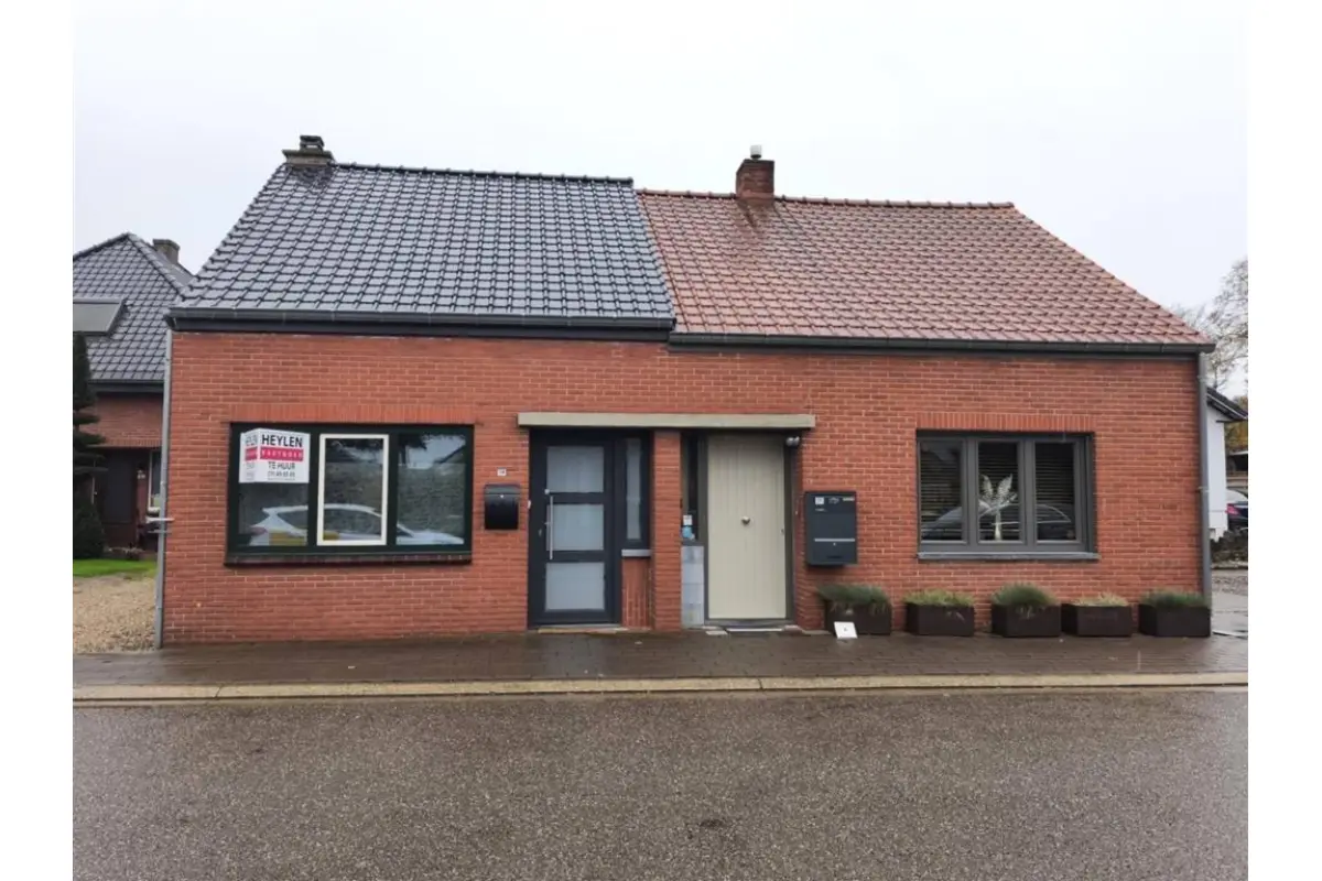 Huis te  huur in Hamont-Achel 3930 800.00€ 2 slaapkamers 75.00m² - Zoekertje 644594