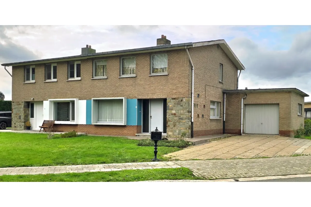 Huis te  koop in Tessenderlo 3980 175000.00€ 4 slaapkamers 111.00m² - Zoekertje 647973