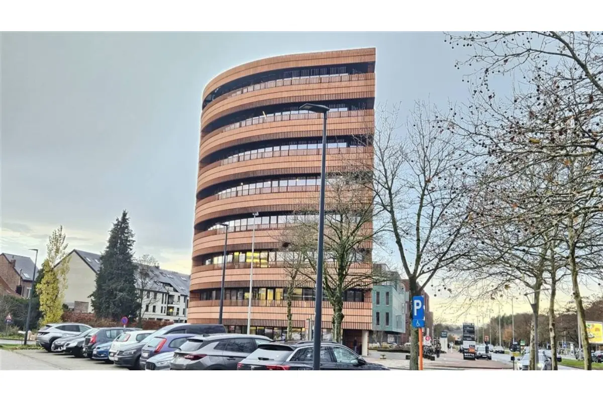 Appartement te  koop in Genk 3600 489000.00€  slaapkamers 203.50m² - Zoekertje 648696