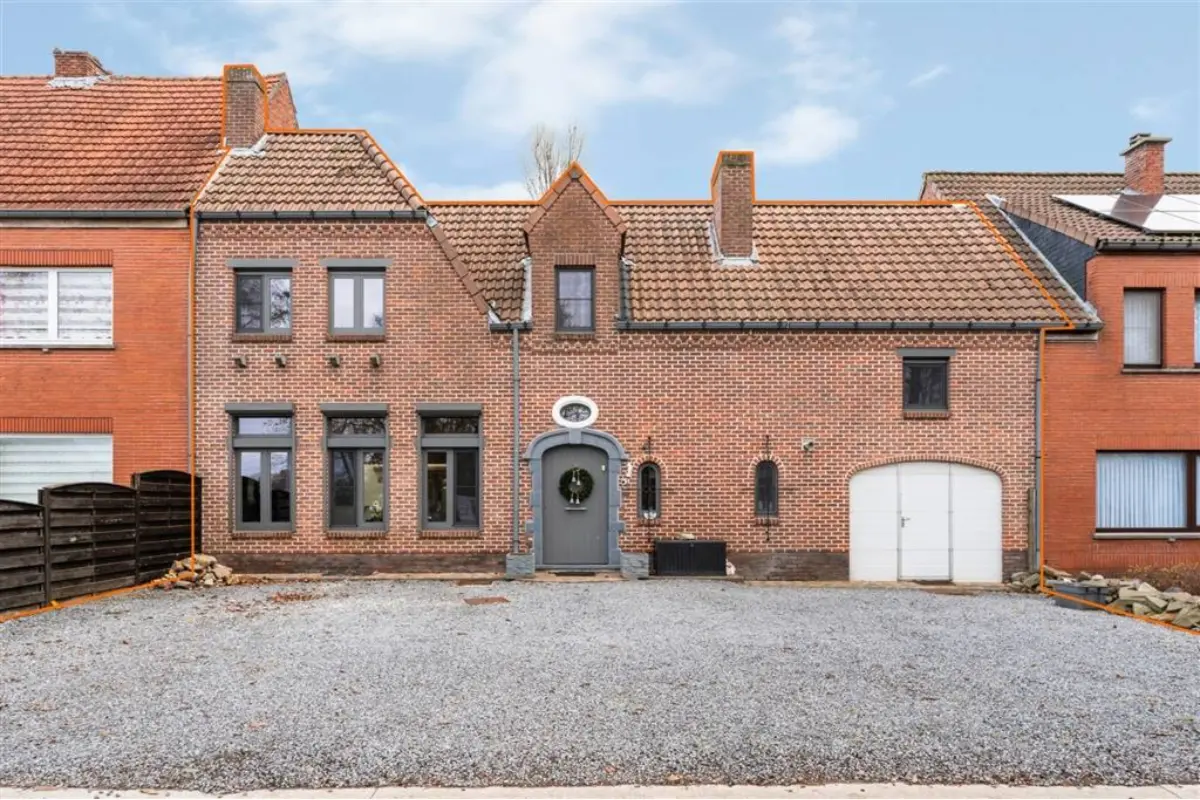 Huis te  koop in Beringen 3580 359000.00€ 5 slaapkamers 214.00m² - Zoekertje 650467