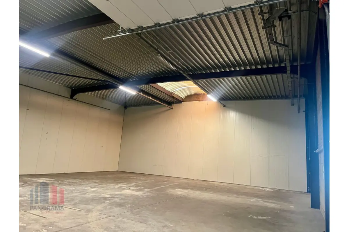 Handelszaak te  huur in Sint-Truiden 3800 620.00€  slaapkamers 186.00m² - Zoekertje 651790