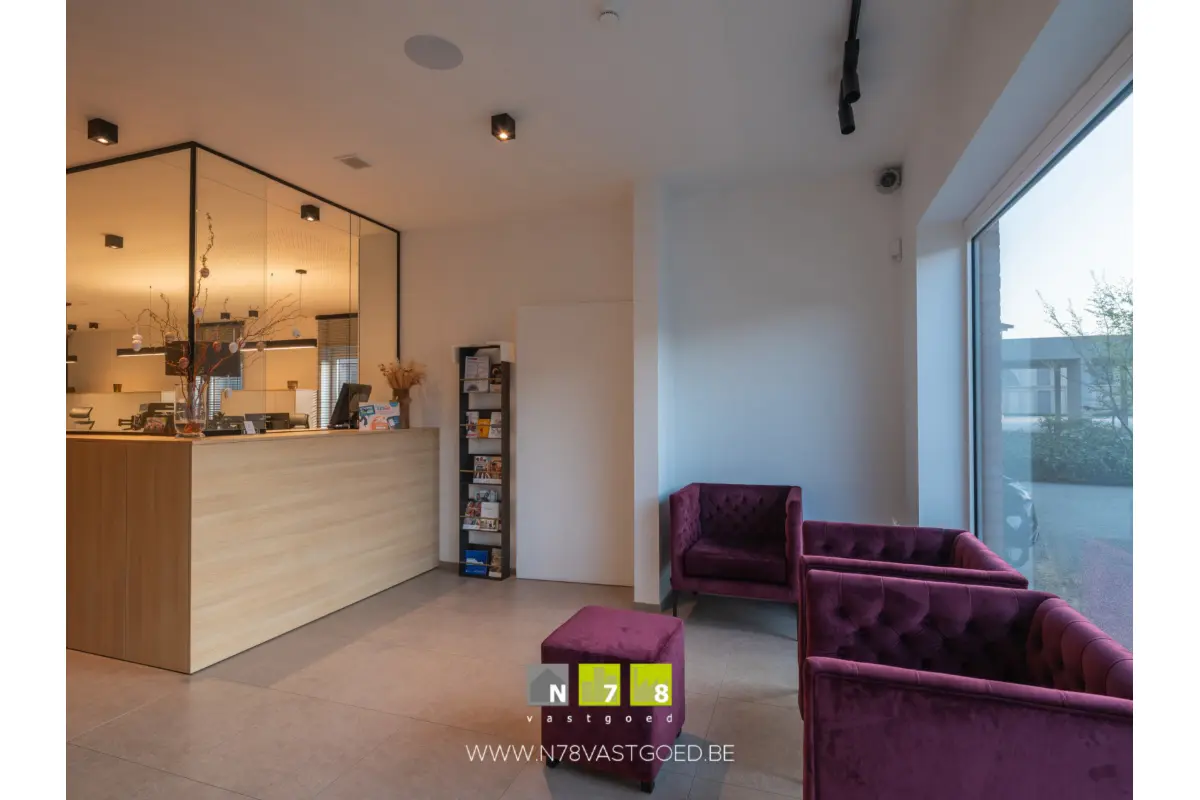 Handelszaak te  koop in Dilsen-Stokkem 3650 550000.00€  slaapkamers 155.00m² - Zoekertje 652344