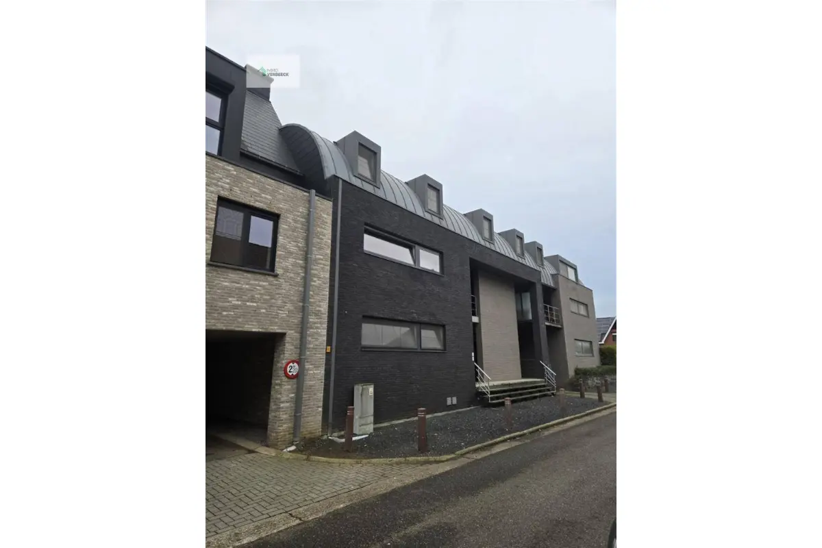 Appartement te  huur in Tessenderlo 3980 1150.00€ 2 slaapkamers 165.00m² - Zoekertje 652698