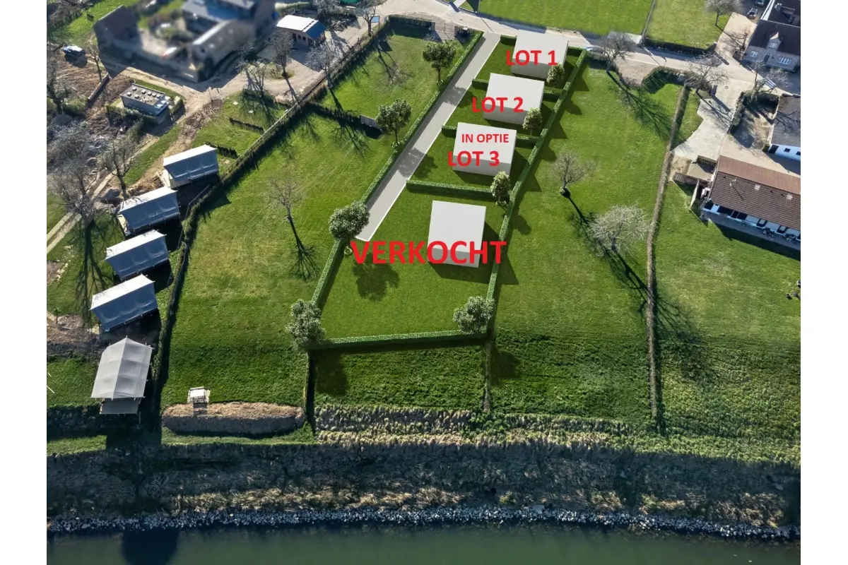 Grond te  koop in Maaseik 3680 120000.00€  slaapkamers m² - Zoekertje 653473