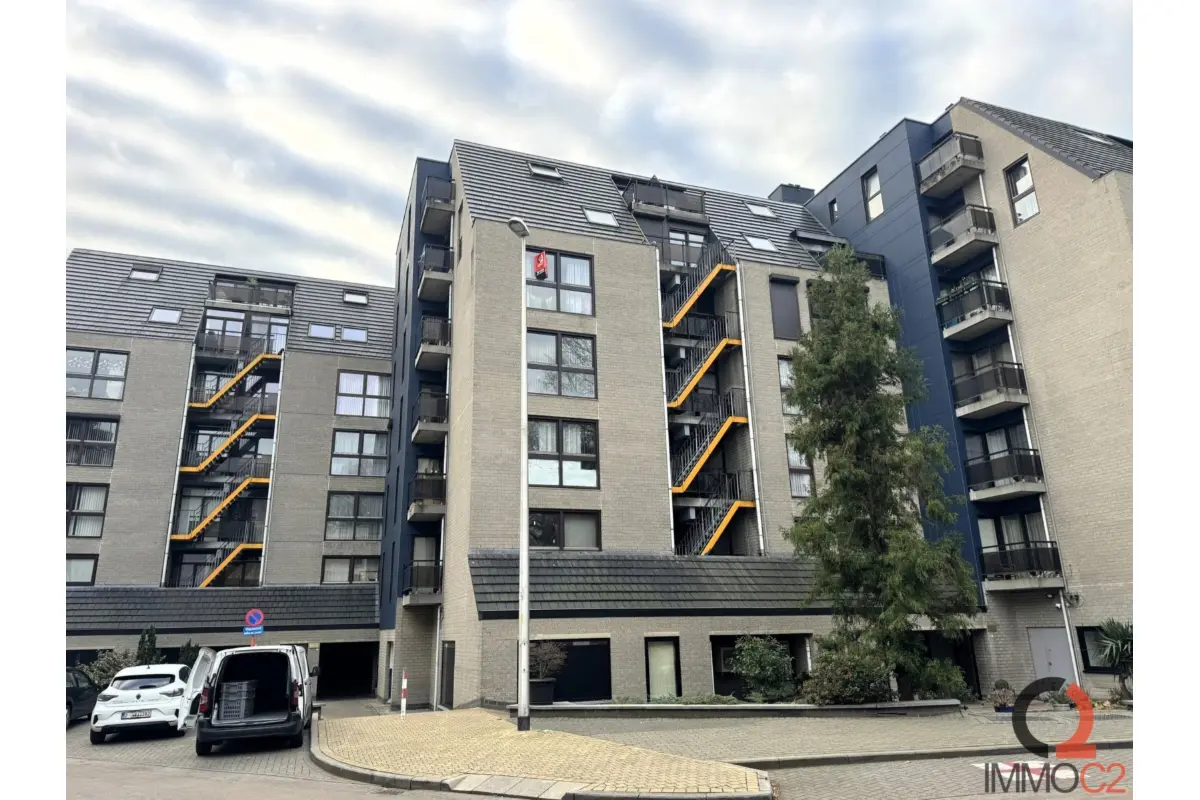 Appartement te  huur in Genk 3600 780.00€ 2 slaapkamers 80.00m² - Zoekertje 653629