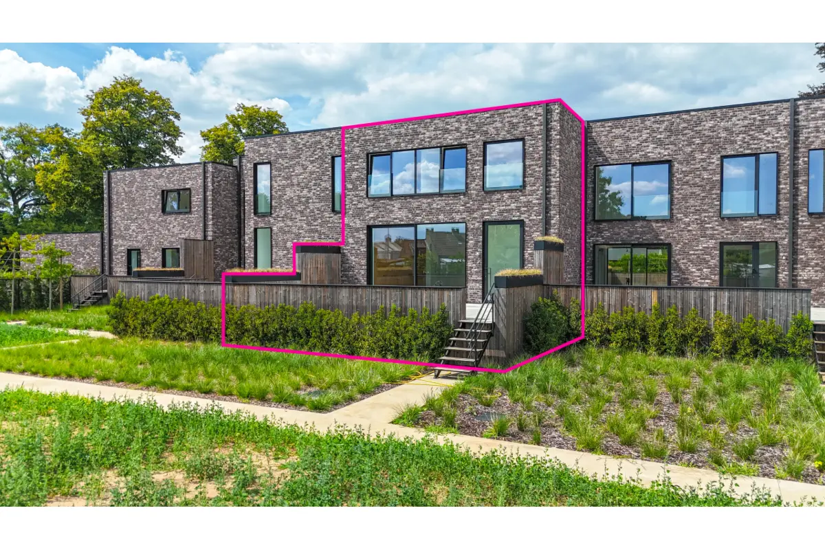 Huis te  koop in Heusden-Zolder 3550 479000.00€ 3 slaapkamers 382.00m² - Zoekertje 654337