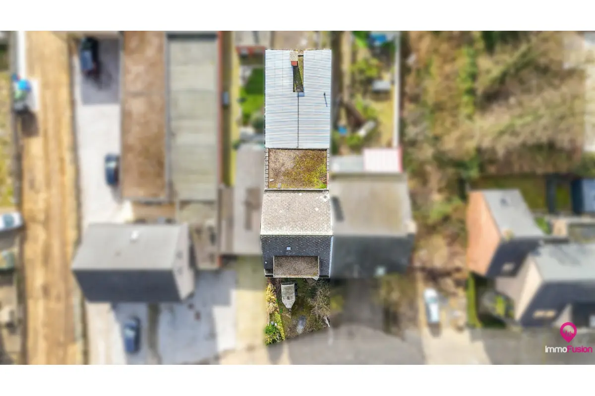 Handelszaak te  koop in Heusden-Zolder 3550 189000.00€  slaapkamers 360.00m² - Zoekertje 654442