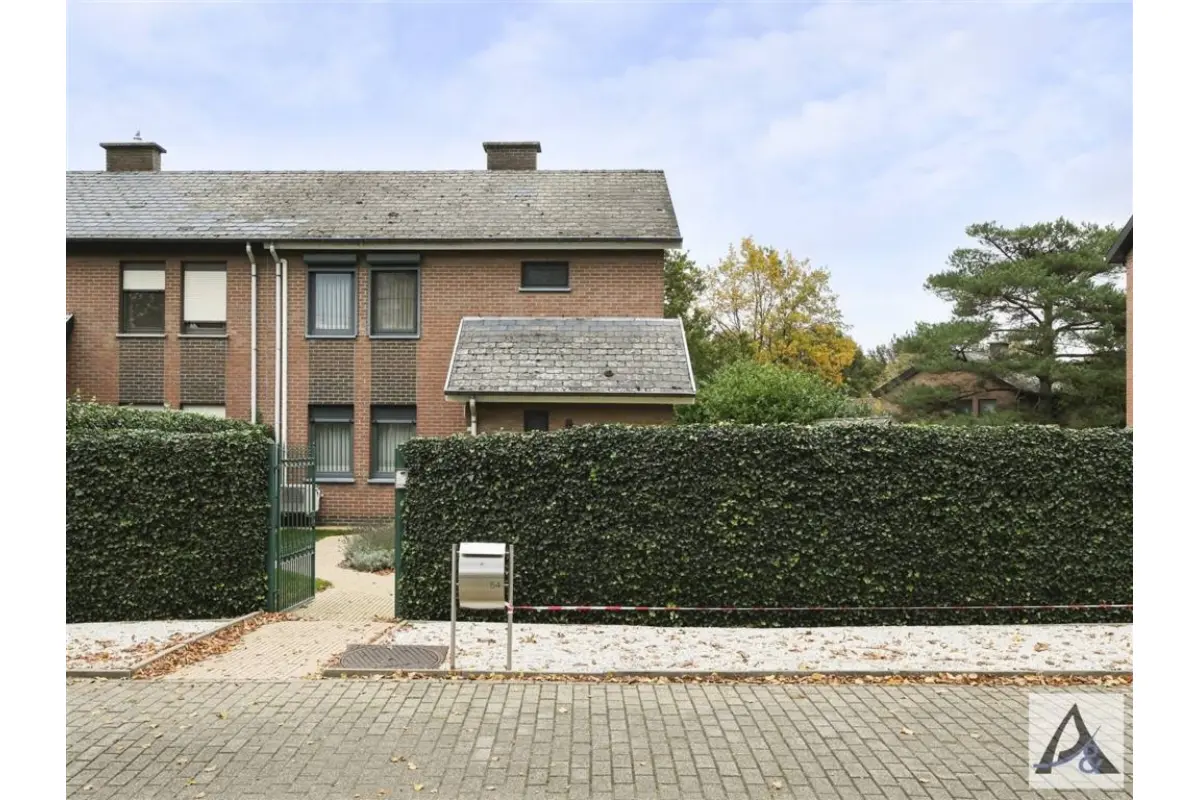 Huis te  koop in Genk 3600 395000.00€ 3 slaapkamers 182.00m² - Zoekertje 654416