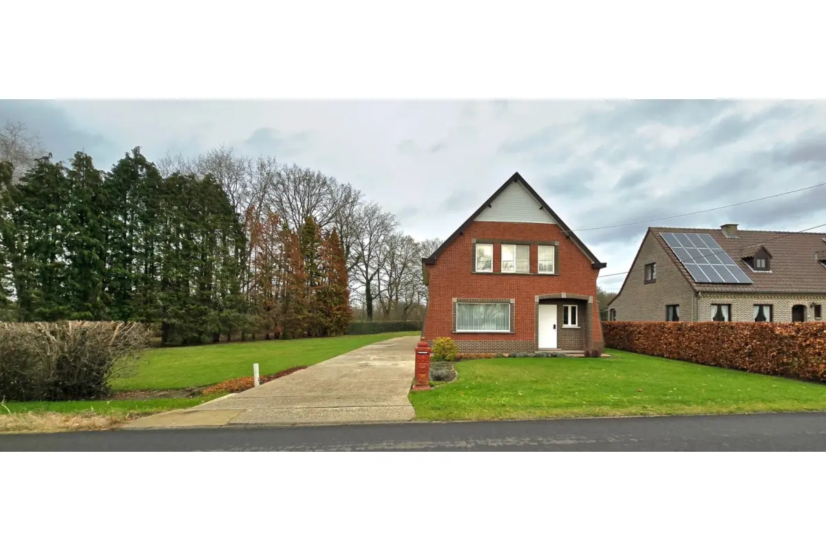 Huis te  koop in Kermt 3510 285000.00€ 3 slaapkamers 139.00m² - Zoekertje 654521