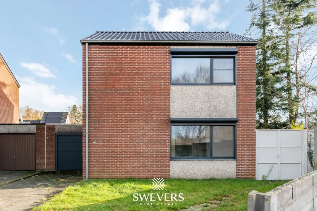 Huis te  koop in Houthalen-Helchteren 3530 248000.00€ 3 slaapkamers 135.00m² - Zoekertje 655284