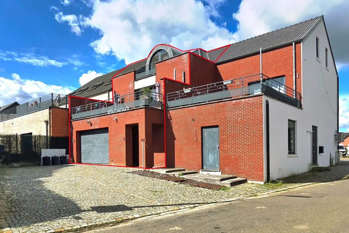 Huis te  koop in Heusden-Zolder 3550 349000.00€  slaapkamers m² - Zoekertje 655543