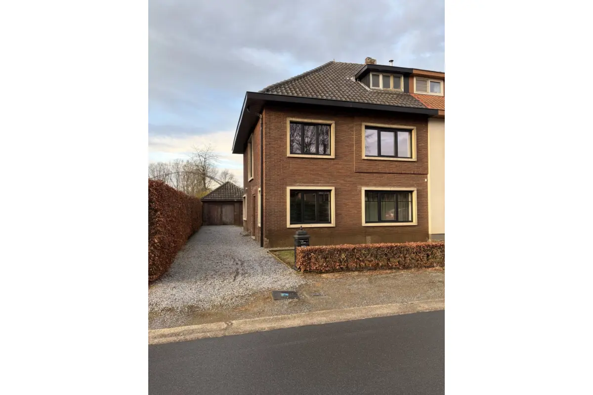 Huis te  huur in Beringen 3580 1150.00€ 2 slaapkamers 146.00m² - Zoekertje 656507