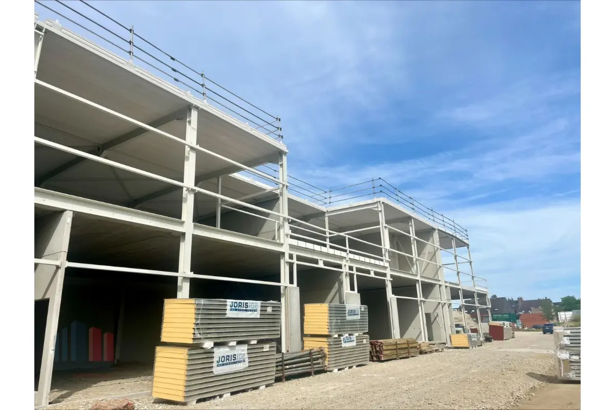 Handelszaak te  koop in Halen 3545 529900.00€  slaapkamers 243.00m² - Zoekertje 657348