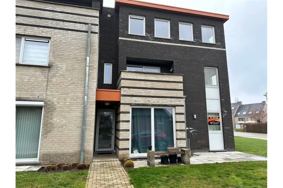 Appartement te  huur in Beringen 3580 850.00€ 2 slaapkamers 89.00m² - Zoekertje 657474