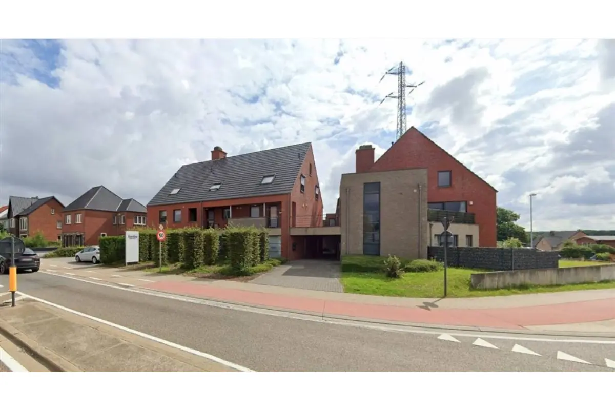 Appartement te  huur in Heusden-Zolder 3550 725.00€ 1 slaapkamers 86.00m² - Zoekertje 660241