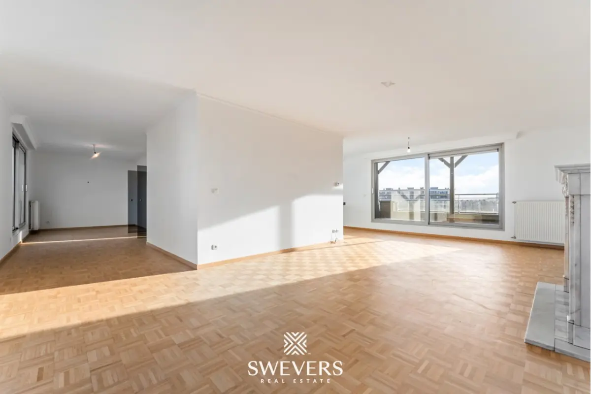 Penthouse te  koop in Hasselt 3500 595000.00€ 3 slaapkamers 222.00m² - Zoekertje 660419