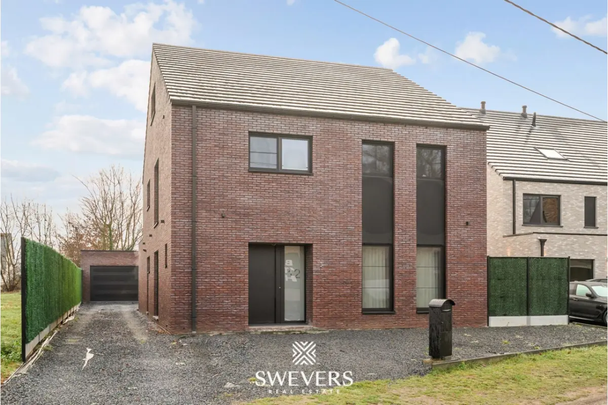 Villa te  koop in Heusden-Zolder 3550 635000.00€ 6 slaapkamers 282.00m² - Zoekertje 659922