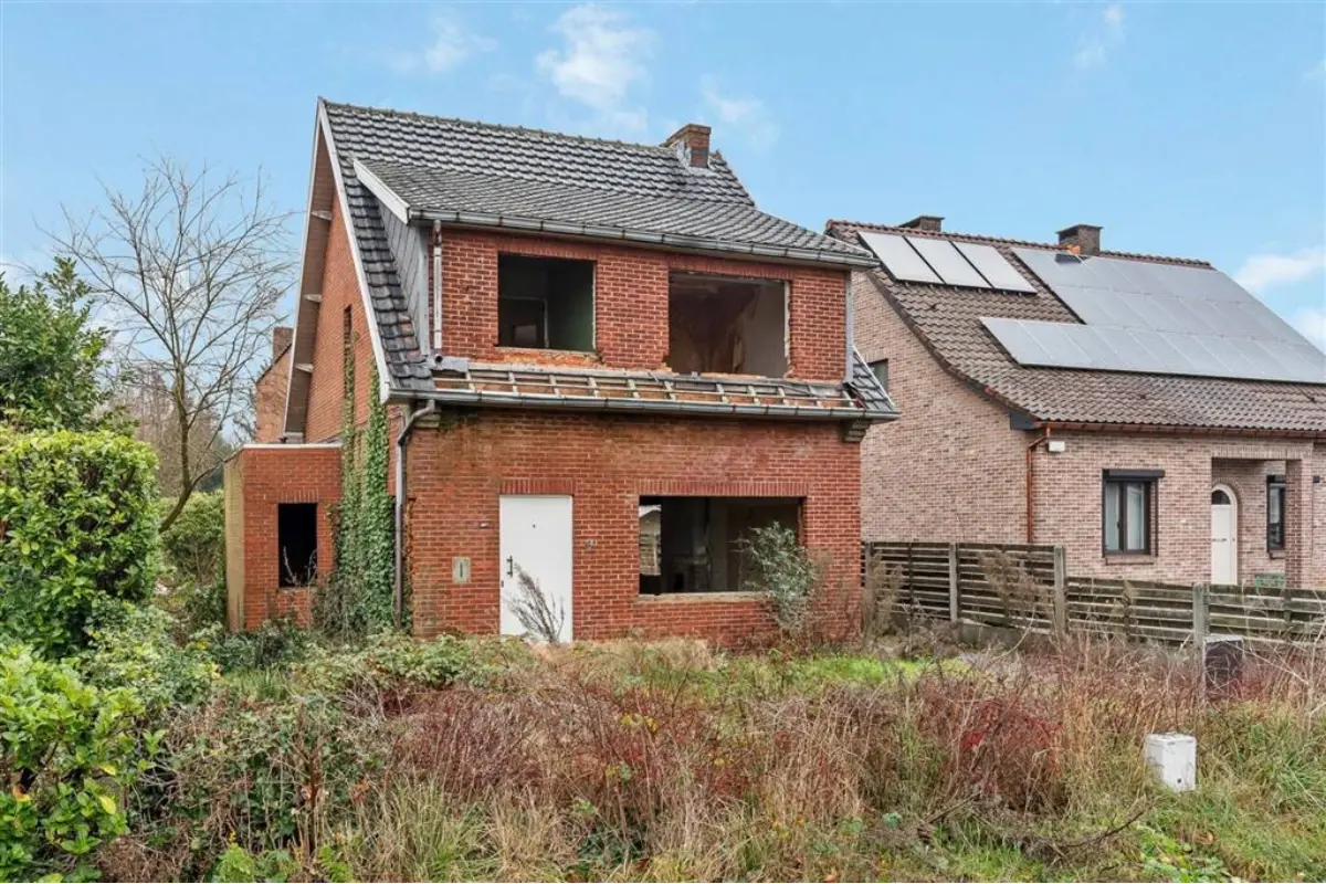 Huis te  koop in Heusden-Zolder 3550 215000.00€ 3 slaapkamers 164.00m² - Zoekertje 661753