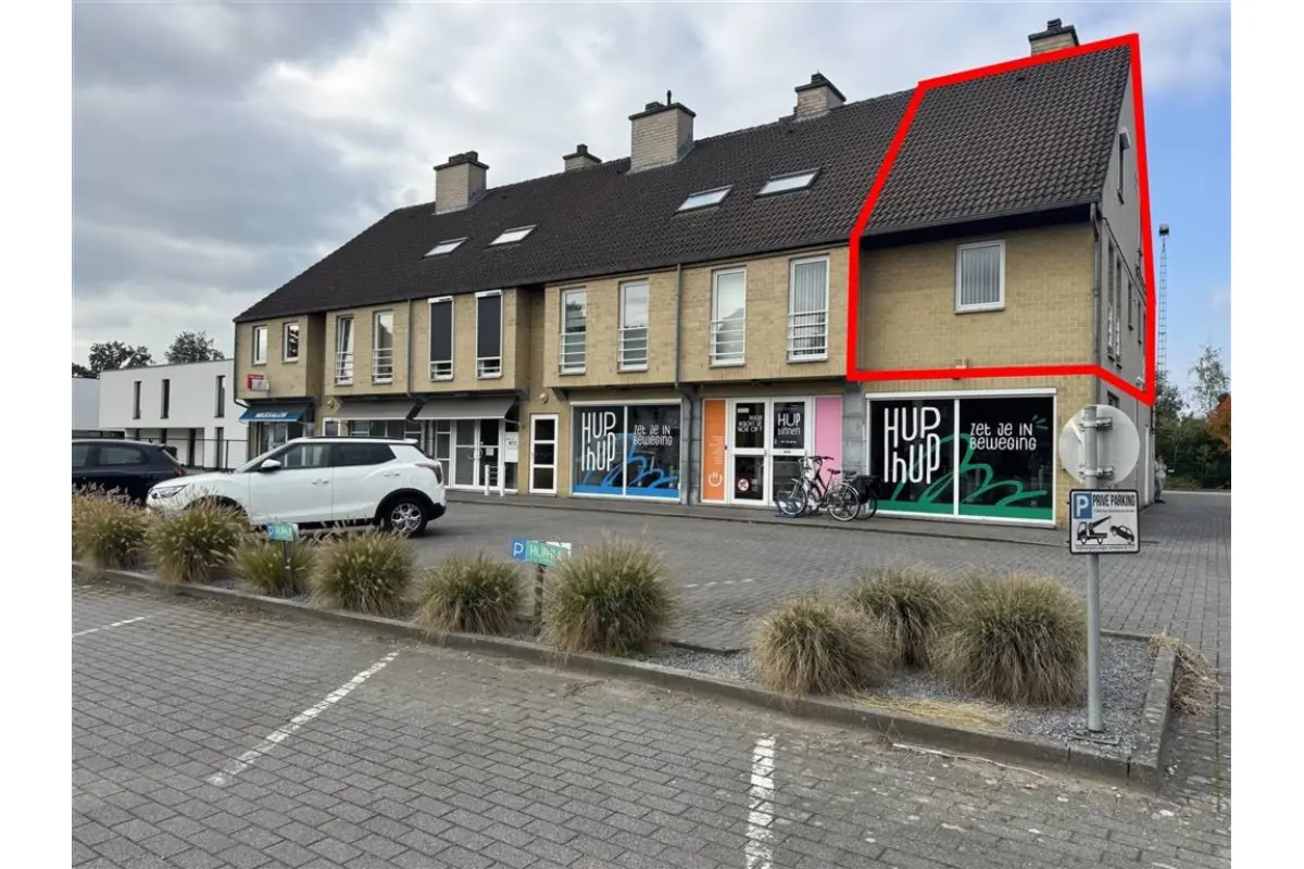 Appartement te  huur in Diepenbeek 3590 700.00€ 1 slaapkamers 70.00m² - Zoekertje 661687