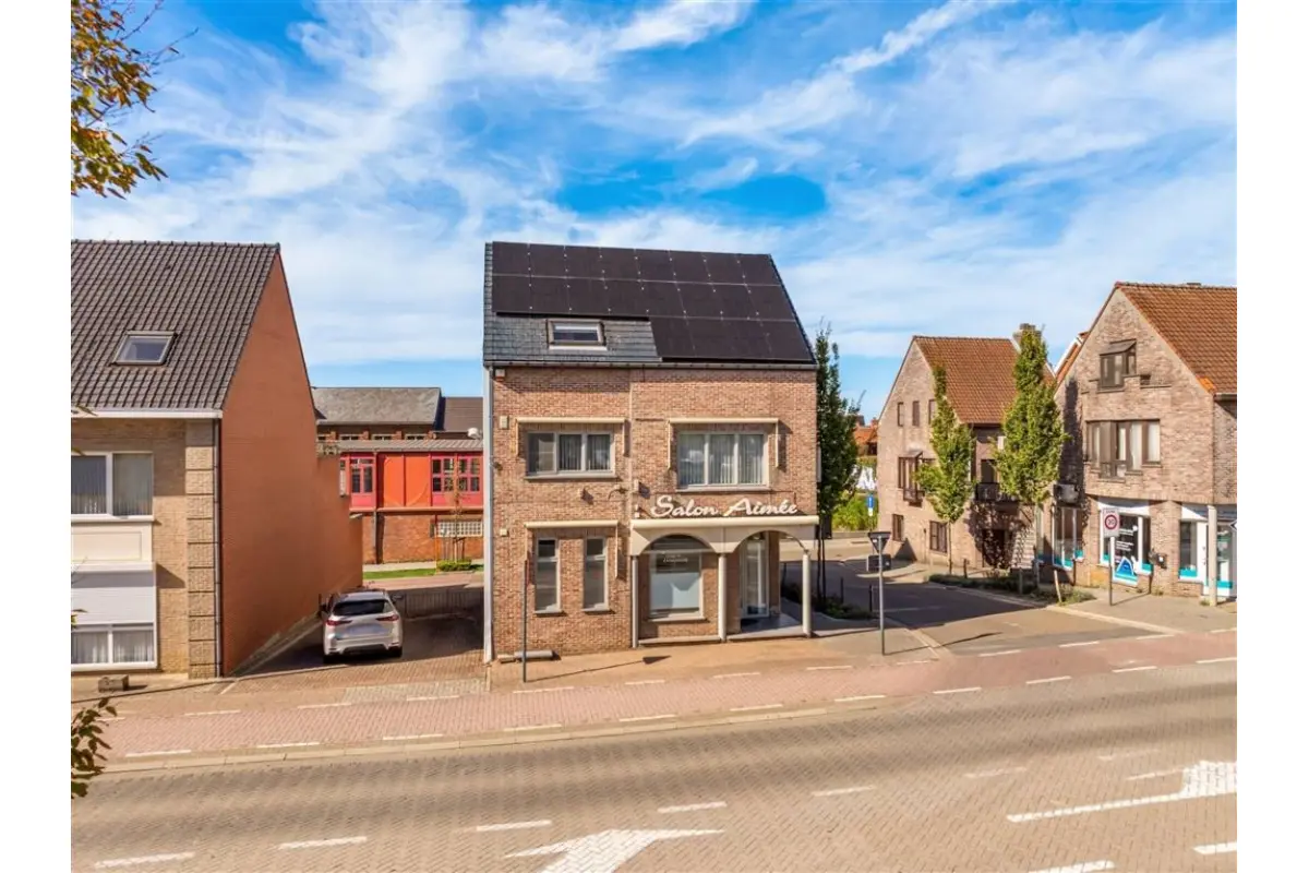 Huis te  koop in Beringen 3580 0.00€ 5 slaapkamers 453.00m² - Zoekertje 662179