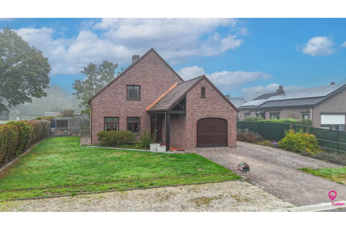 Huis te  koop in Houthalen-Helchteren 3530 379000.00€ 3 slaapkamers 158.00m² - Zoekertje 663858