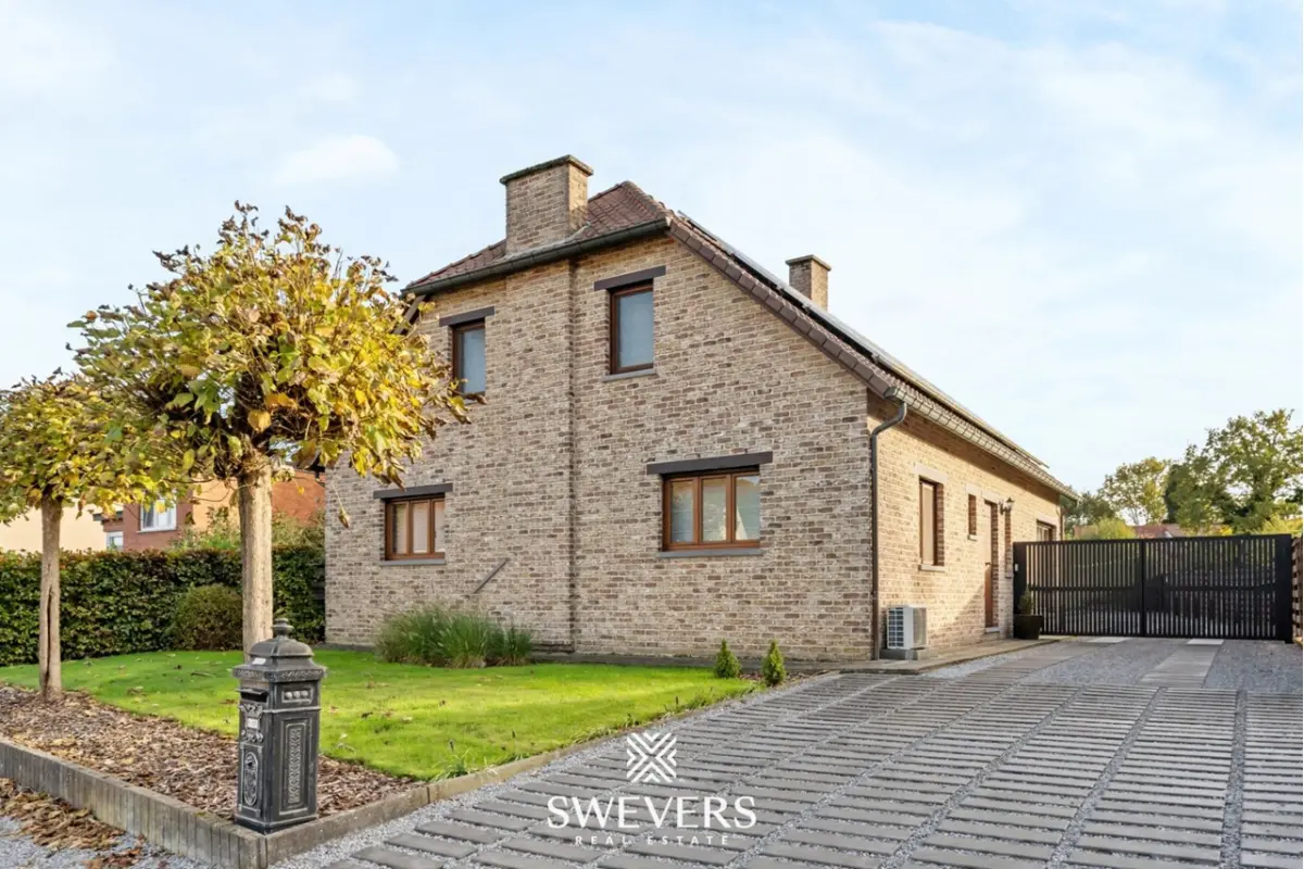 Huis te  koop in Paal 3583 485000.00€ 3 slaapkamers 215.00m² - Zoekertje 665027