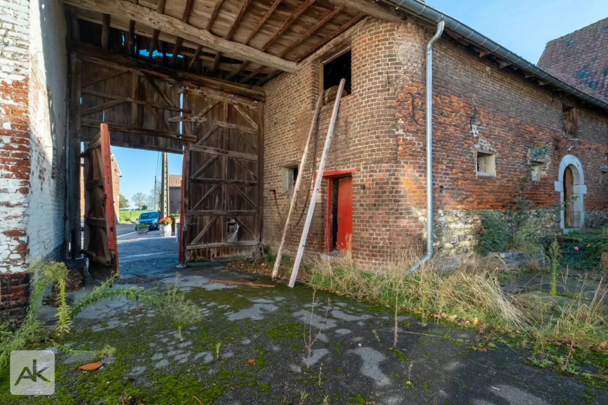 Huis te  koop in Herstappe 3717 599000.00€ 4 slaapkamers 187.00m² - Zoekertje 665758