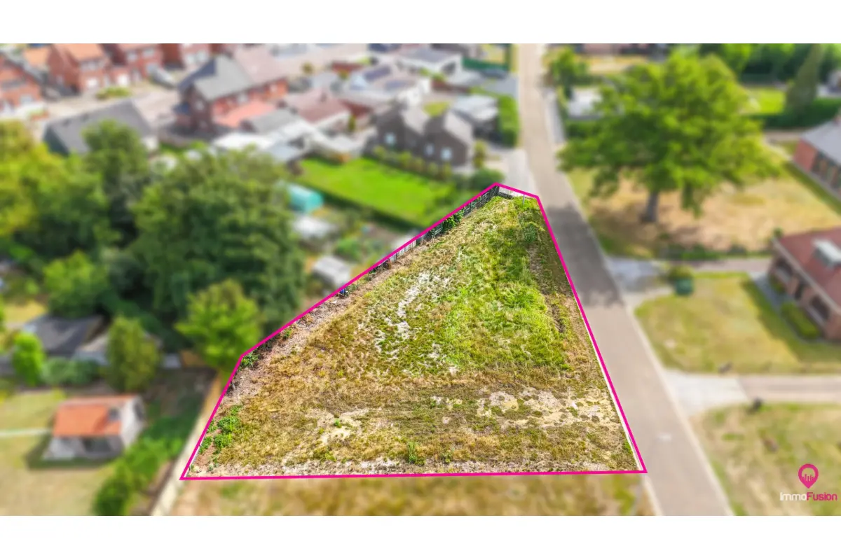 Grond te  koop in Heusden-Zolder 3550 149000.00€  slaapkamers m² - Zoekertje 666081