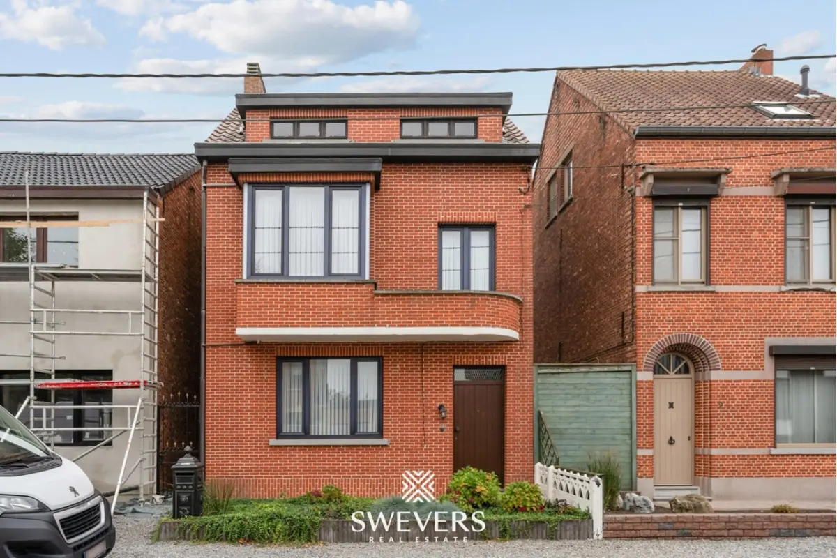 Huis te  koop in Leopoldsburg 3970 240000.00€ 3 slaapkamers 200.00m² - Zoekertje 668196