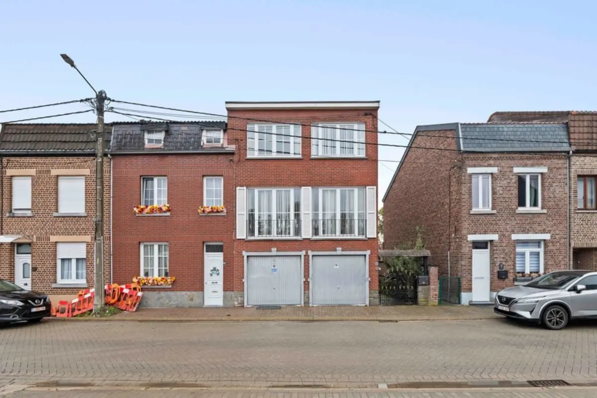 Huis te  koop in Tongeren 3700 265000.00€ 3 slaapkamers 156.00m² - Zoekertje 667783