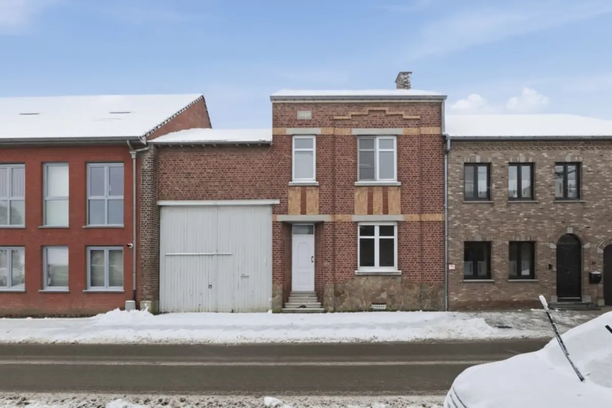 Huis te  koop in Tongeren 3700 249000.00€ 3 slaapkamers 131.00m² - Zoekertje 667787