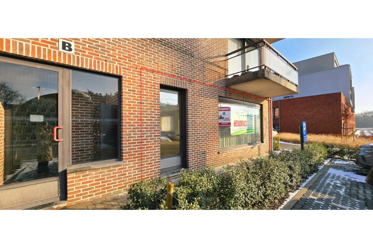 Handelszaak te  koop in Lummen 3560 197000.00€  slaapkamers m² - Zoekertje 668904