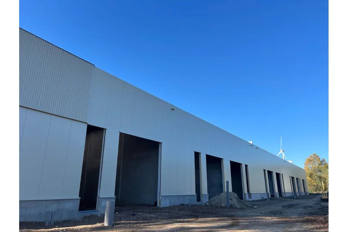 Handelszaak te  koop in Genk 3600 553500.00€  slaapkamers 410.00m² - Zoekertje 670248