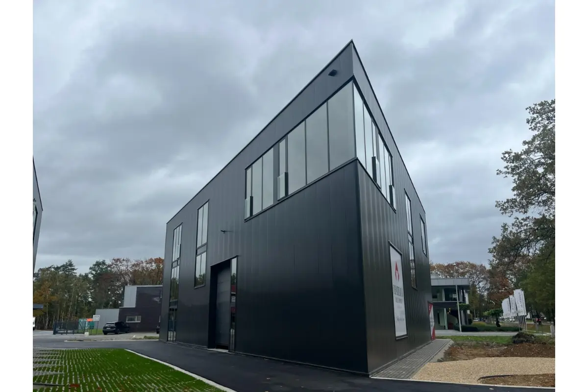 Handelszaak te  koop in As 3665 495000.00€  slaapkamers m² - Zoekertje 670297