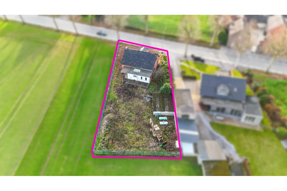 Huis te  koop in Hasselt 3500 258000.00€ 3 slaapkamers 185.00m² - Zoekertje 671091