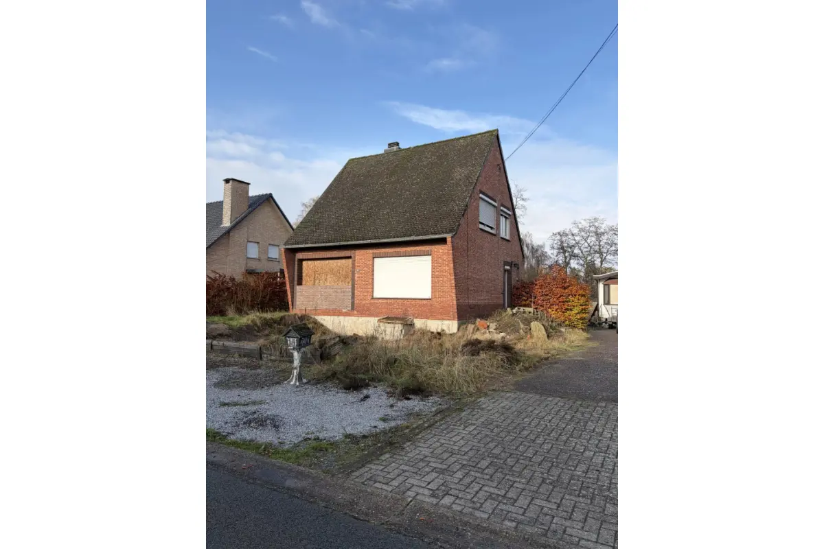 Bouwgrond te  koop in Leopoldsburg 3970 205000.00€  slaapkamers m² - Zoekertje 670065