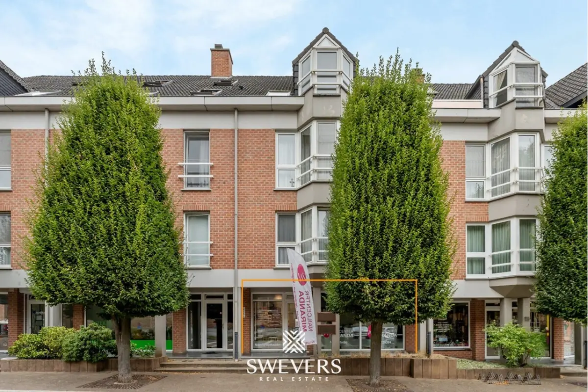 Handelszaak te  koop in Tessenderlo 3980 185000.00€  slaapkamers m² - Zoekertje 671925